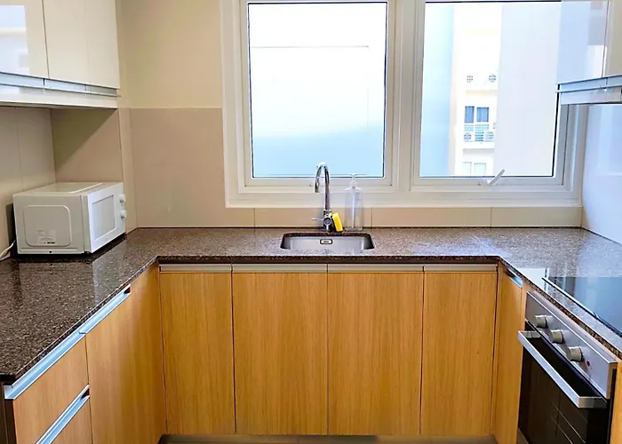 2br Spacious Near Okada, Moa & Airport