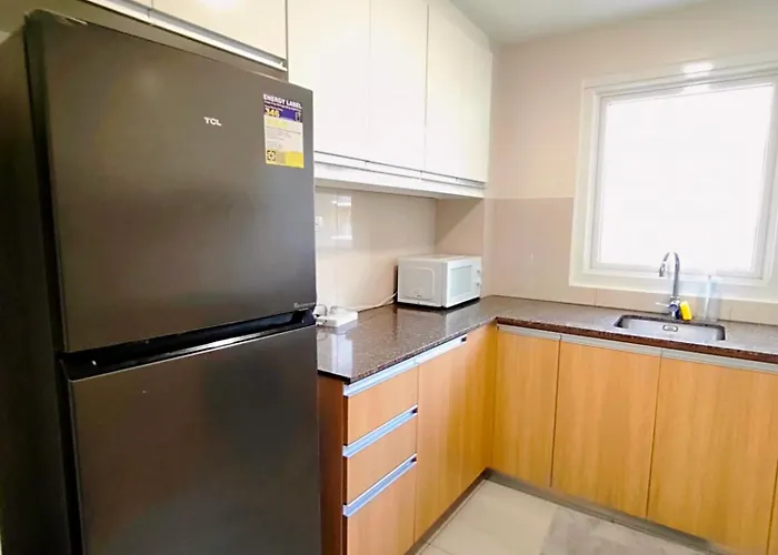 2br Spacious Near Okada, Moa & Airport *