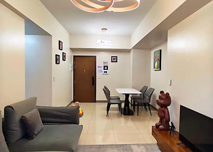 2br Spacious Near Okada, Moa & Airport * Manila