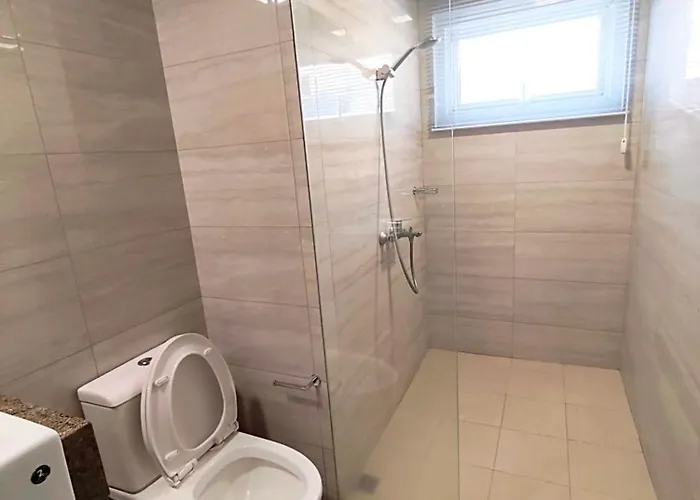 2br Spacious Near Okada, Moa & Airport Apartamento